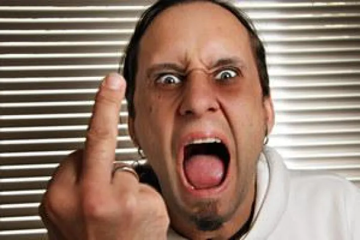 Bild: Richtiges Handeln beim Shitstorm