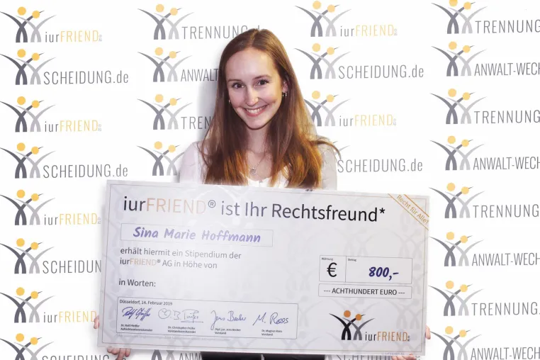 Bild: Scheidung.de-Stipendium-Vergabe 2018 und Stipendium 2019 für Studierende der Rechts- und Geisteswissenschaften