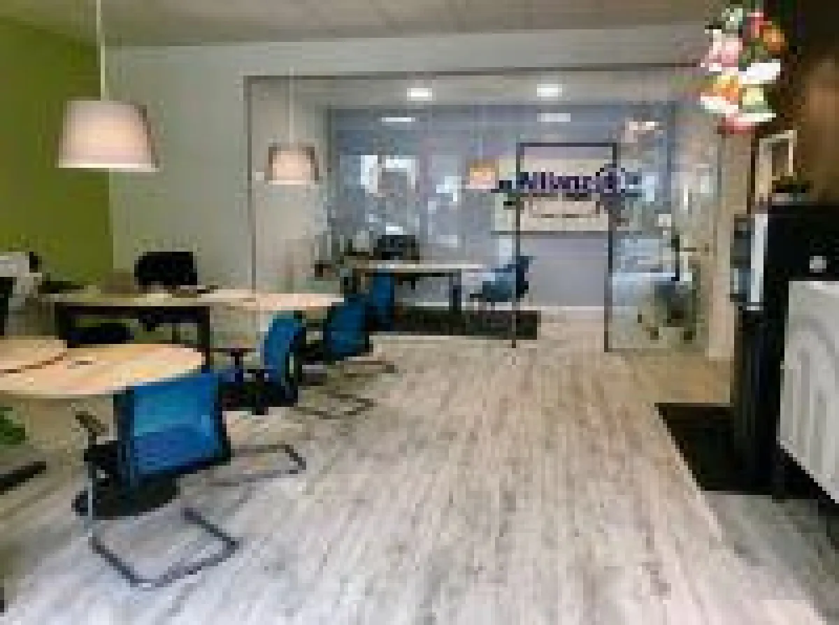 Beratung zur Berufsunfähigkeitsversicherung in Bremen Tel. 0421-83673100