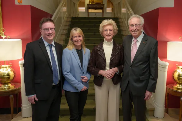 Bild: Iain Couzin erhält den Hector Wissenschaftspreis 