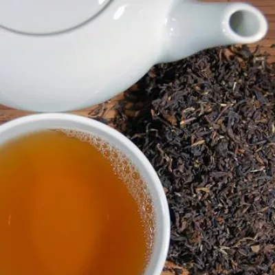 Bild: Oolong-Tee besiegt Winterspeck und Frühjahrsmüdigkeit