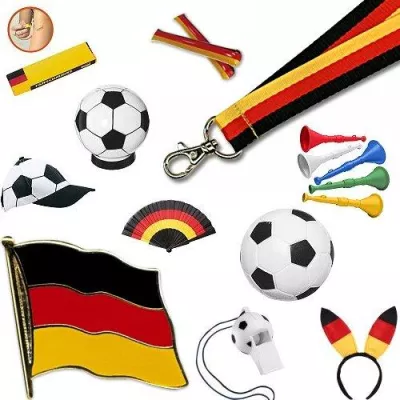 Bild: Fussball-Fanartikel zur Frauen Fußball-Weltmeisterschaft 2011