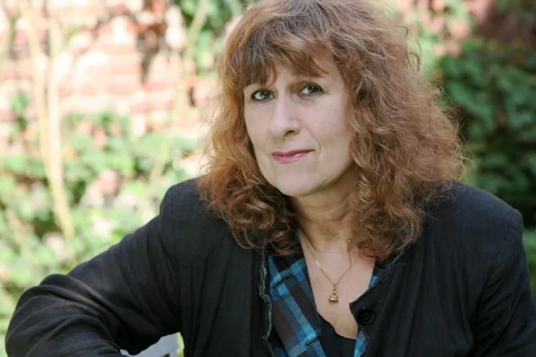 Bild: Deutschlands Cartoonistin Nummer eins – wird 60 - Franziska Becker