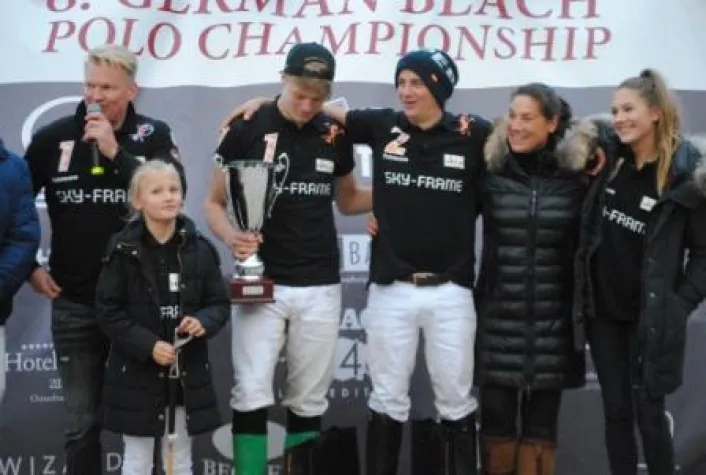 Die Prora Solitaire 8. German Beach Polo Championship begeisterte 18.000 Zuschauer Bild: Die Prora Solitaire 8. German Beach Polo Championship begeisterte 18.000 Zuschauer