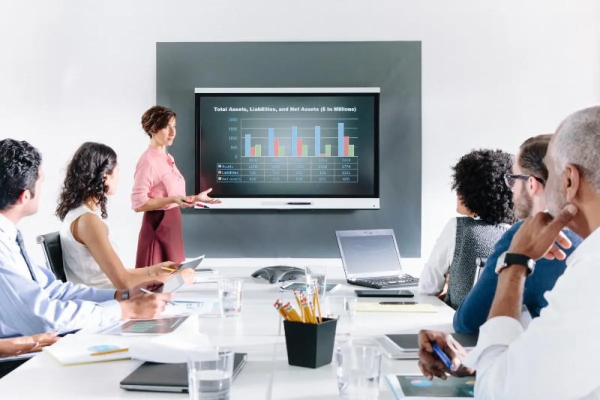 Moderne Video- und Meetingsysteme