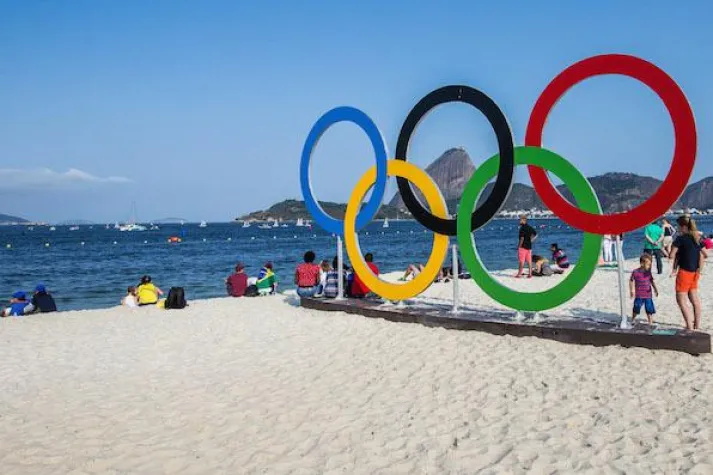 BESTNOTEN IM INTERNATIONALEN VERGLEICH – BRASILIEN PUNKTET ALS TOURISMUSDESTINATION Bild: BESTNOTEN IM INTERNATIONALEN VERGLEICH – BRASILIEN PUNKTET ALS TOURISMUSDESTINATION