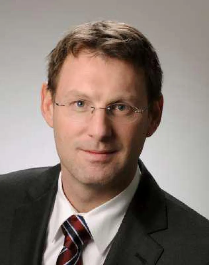 Dr. Heiko Asum