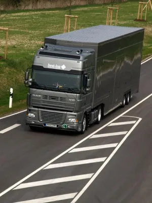 Bild: best-log nutzt Komalog von TRANSDATA für Automobiltransporte