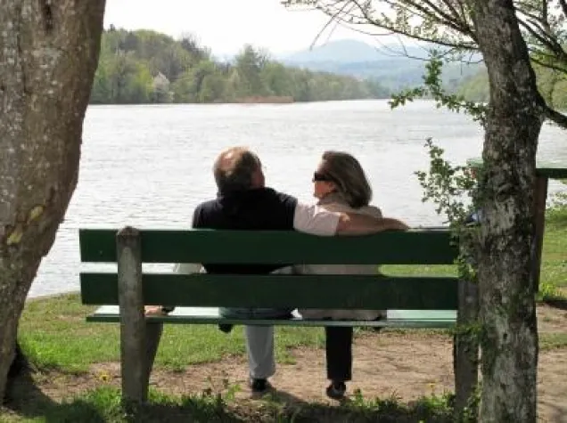 Die Sterbegeldversicherung im Focus von Stiftung Finanztest Bild: Die Sterbegeldversicherung im Focus von Stiftung Finanztest