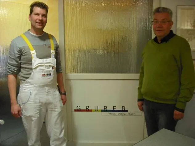 Bild: Zwei Generationen, eine Leidenschaft - Der Malerfachbetrieb Gruber setzt auf Qualität