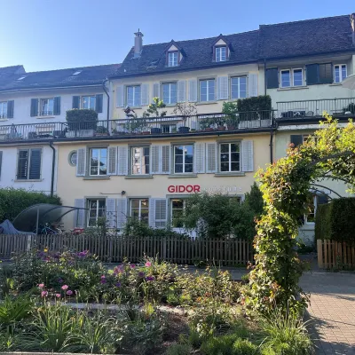 Bild: Neuer Standort: Die Xippo GmbH zieht nach CH 8640 Rapperswil