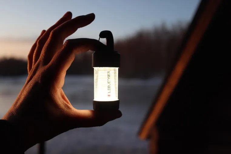 Ledlenser verlängert die Outdoor-Saison Bild: Ledlenser verlängert die Outdoor-Saison