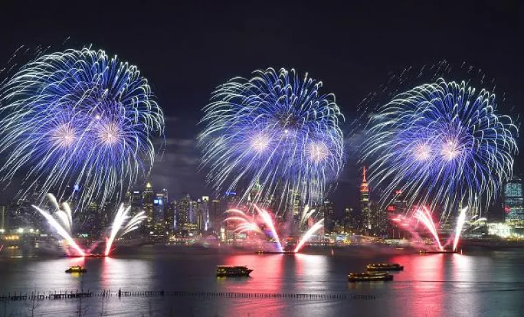 Bild: Schwimmendes Silvesterfest