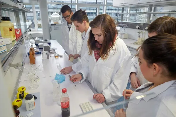 Bild: Jetzt anmelden zur 3. MINT-Messe am 10. November am RheinMoselCampus der Hochschule Koblenz