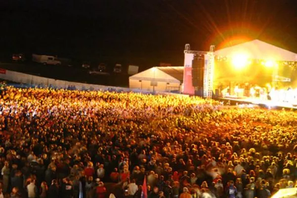 Bild: 3. Hit-Radio Antenne 80er Open-Air im Heide-Park