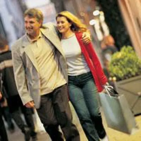 Bild: Frauen sind die größeren Sparfüchse