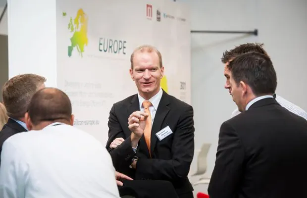 Bild: Industrie 4.0 im Blick - znt-Richter präsentiert PAC auf der HMI 2015