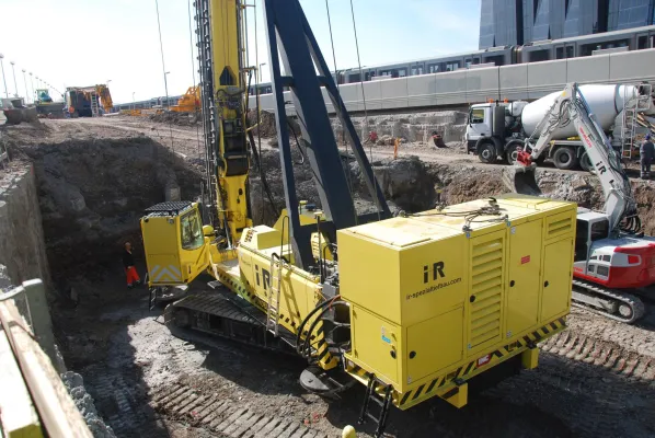 Bild: i+R investiert in Großdrehbohrgerät für Hochhaus-Bau in Wien