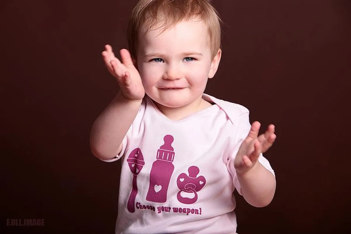 Baby Shirts von RiotCreations: 100% Biobaumwolle, 100% Design