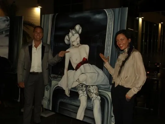 Bild: VIP-Vernissage "femme fragile" - „Riva“ in Düsseldorf 1.12.2011