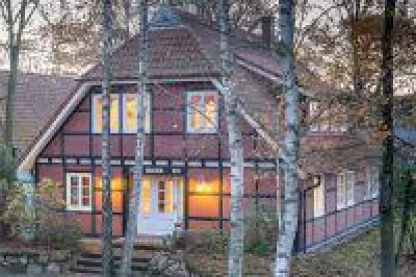 Bild: HAACKE-Bauherren haben gewählt: Haus des Monats November in traditioneller Fachwerkarchitektur