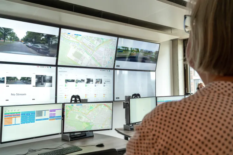 Intelligente Sicherheit für autonome Shuttles: Projekt „Safety Control Center“ feiert erfolgreichen Projektabschluss Bild: Intelligente Sicherheit für autonome Shuttles: Projekt „Safety Control Center“ feiert erfolgreichen Projektabschluss