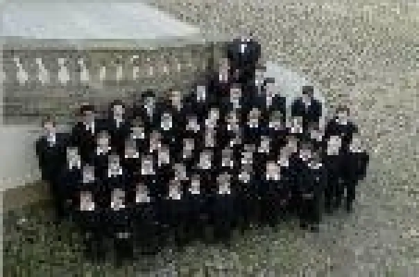 Bild: Von kleinen Anfängen zum Spitzenensemble - Die Geschichte des Knabenchors collegium iuvenum Stuttgart
