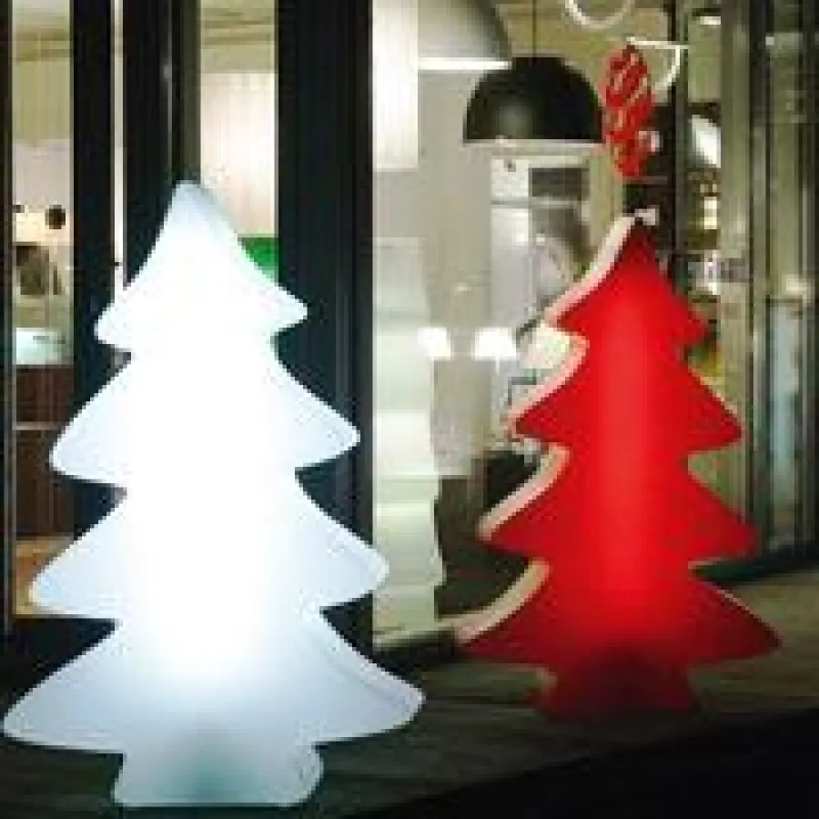 Beleuchteter Tannenbaum für Drinnen und Draußen