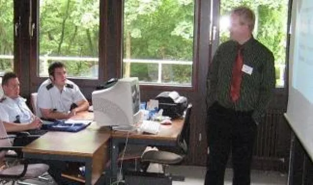 Bild: Verstärkung für IT und Management Bildungsunternehmen