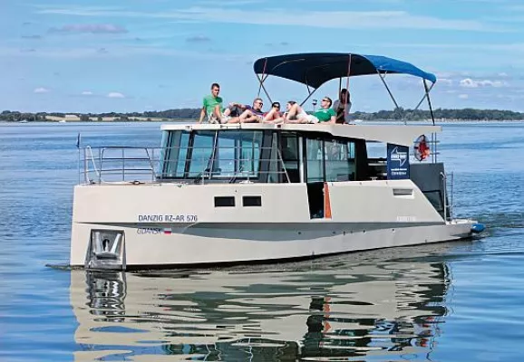 Bild: Hausbooturlaub de Luxe