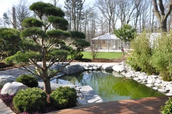 Bild: Experten für Garten & Landschaft geben Tipps und Informationen auf der Landesgartenschau in Bad Nauheim