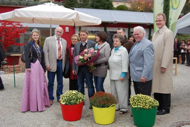 Bild: 50 Jahre „Hach Gartengestaltung Landschaftsbau“: Gratulation und Ehrung für ein großes Jubiläum
