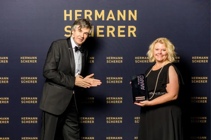 Bild: Experten—Diplom des Expertenportals geht an Mirjam Saeger aus Wipperfürth