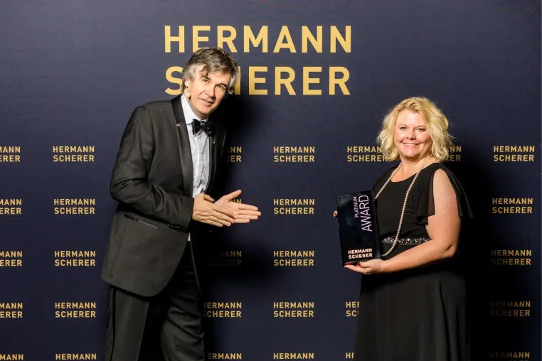 Experten—Diplom des Expertenportals geht an Mirjam Saeger aus Wipperfürth Bild: Experten—Diplom des Expertenportals geht an Mirjam Saeger aus Wipperfürth