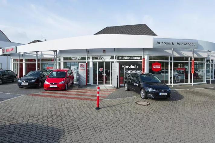 Bild: Autopark Hackerott mit Bestnote beim Werkstatttest