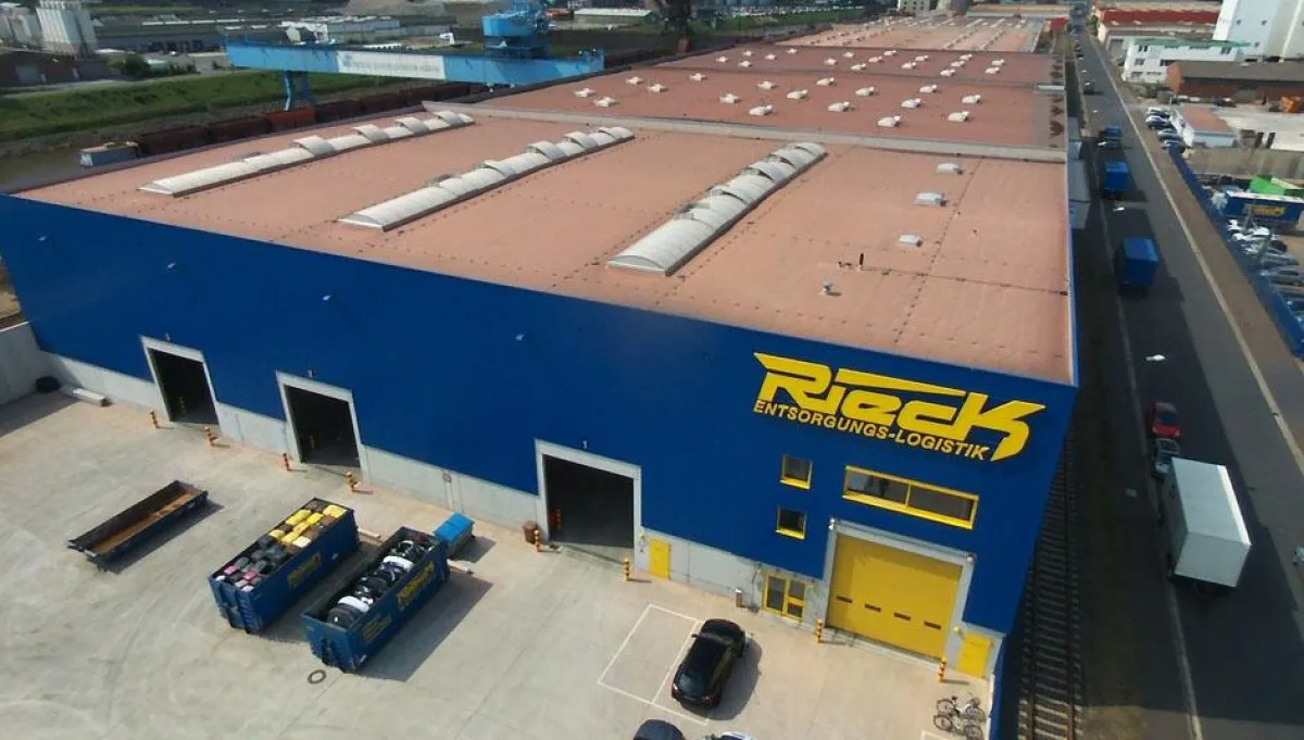 Am neuen Recyclinghof können Privatpersonen und Gewerbetreibende Wertstoffe wie Papier, PE-Folien un