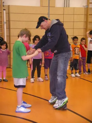 Bild: Pädagoge entdeckt 2,7 Millionen kostenlose Sport-Animateure