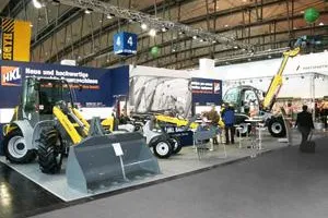 Bild: HKL präsentiert technische Innovationen und Service auf der Agritechnica 2011
