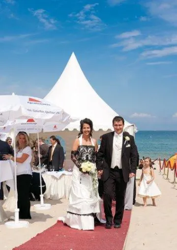 Hochzeits- und Festmesse auf der Hochzeitsinsel Rügen Bild: Hochzeits- und Festmesse auf der Hochzeitsinsel Rügen
