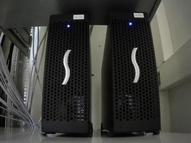 Sonnet xMac Pro Server im Einsatz bei Werbeagentur Hochzwei Bild: Sonnet xMac Pro Server im Einsatz bei Werbeagentur Hochzwei