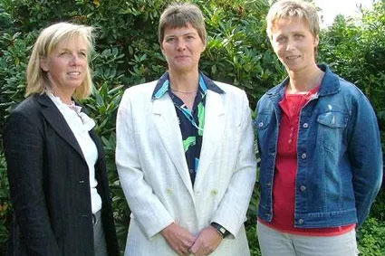 Bild: Bozena Bauhaus und Ortrud Keller neue Franchiseunternehmerinnen bei athome baubiologie