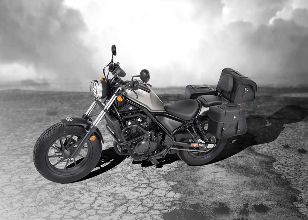 Honda CMX 500 Rebel mit Zubehör von Hepco&Becker