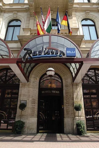 Bild: Radisson Blu Beke Hotel, Budapest: 100 Jahre Hotelkultur aus Leidenschaft