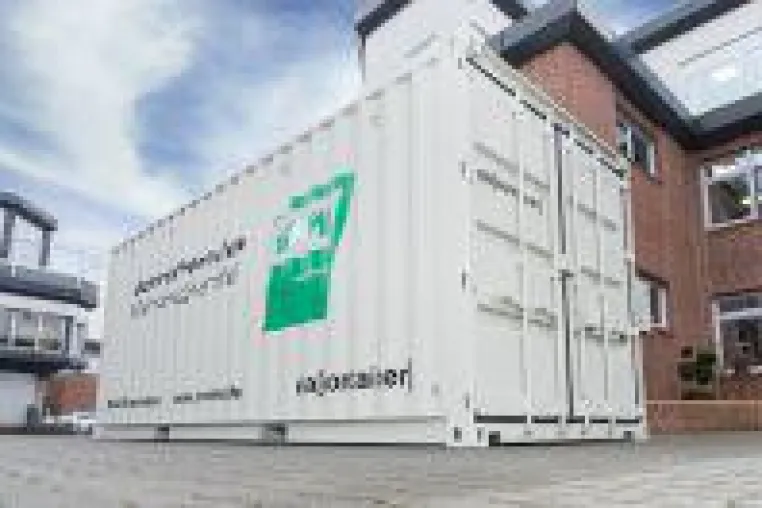 ELA Container und Hommel Hercules Werkzeughandel präsentieren neuen Werkstattcontainer Bild: ELA Container und Hommel Hercules Werkzeughandel präsentieren neuen Werkstattcontainer