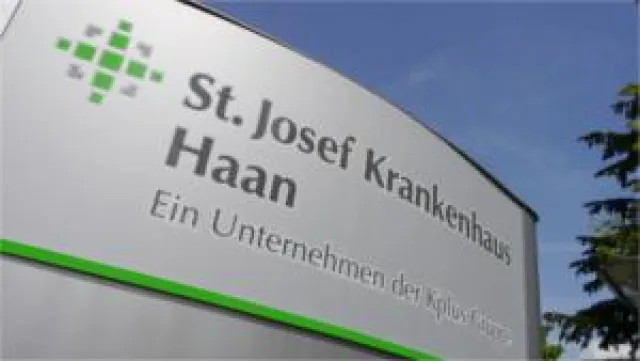 Bild: Bücherflohmarkt im St. Josef Krankenhaus