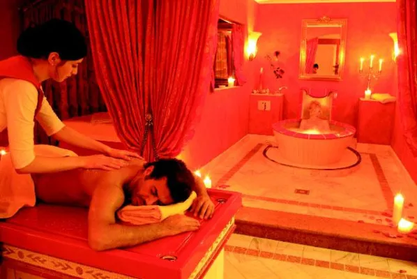 Bild: Rugard Strandhotel - Nominiert für den Sonderpreis des World Hotel Award 2006