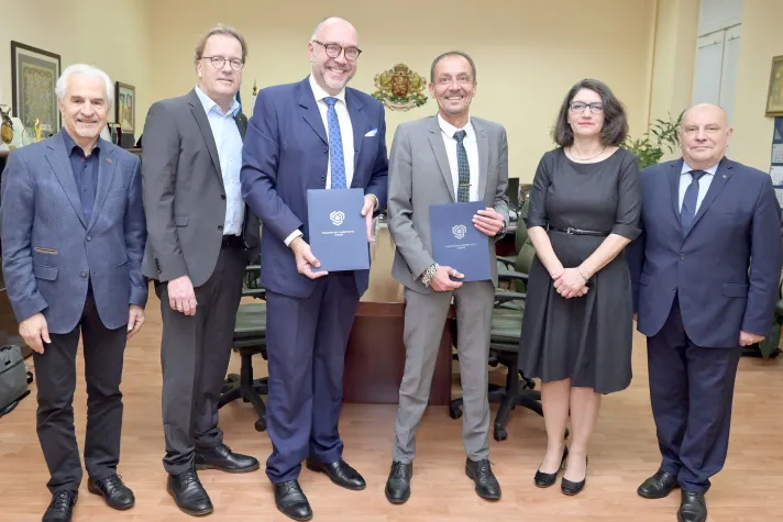 Bild: FOM Hochschule und TU Sofia bieten berufsbegleitendes Promotionsprogramm an