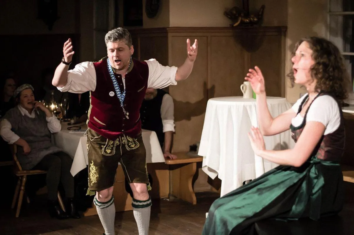 Kult: Das Comedy Dinner