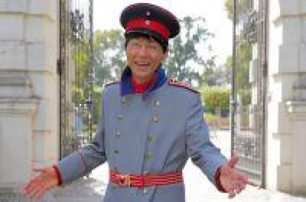 Faschingshit 2020: Teddy Herz singt "Der Hauptmann von Köpenick" Bild: Faschingshit 2020: Teddy Herz singt "Der Hauptmann von Köpenick"