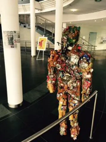 Bild: Benefiz-Kunstausstellung für Integrationsprojekt